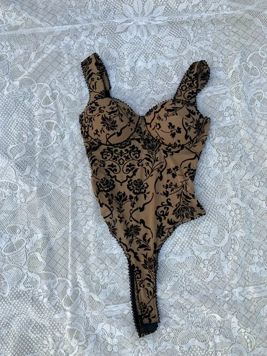 Windsor Beige and Black Floral Lace Bodysuit - Picture 1 of 3